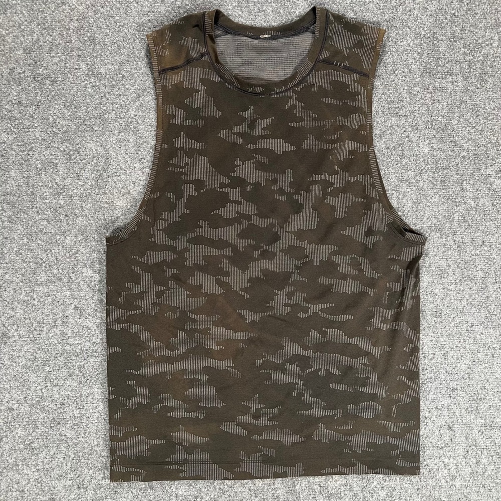 Lululemon Metal Vent Tech Sleeveless Tank Top Mens Camo Green Training Shirt